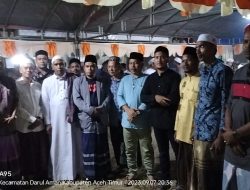 Tgk.m.Yunus dan zulfazli Yang Akrab di Sapa Kupiyah Seukee Silahturahmi Dengan Masyarakat dan Tokoh Masyarakat Idi Cut Aceh Timur