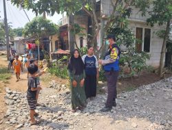 Jaga Kamtibmas Bhabinkamtibmas Wilayah Hukum Polsek Rumpin Beri Himbauan Kamtibmas dan Cegah TPPO