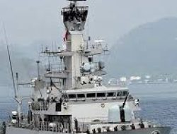 TNI Kerahkan Dua KRI Penjaga Samudra di Asex-01 Natuna