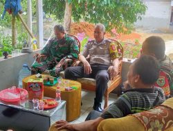 Sinergitas TNI – Polri Wilayah Hukum Polsek Gunungsindur Silaturahmi Warga Binaan dan Ajak Jaga Kamtibmas Serta Cegah TPPO