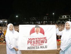 Ribuan Nyai, Ning, dan Santri di Jatim Deklarasi Dukung Prabowo: Istiqomah Pada Kebaikan