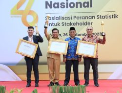 Kemendagri Terima Penghargaan BPS Award Tahun 2023