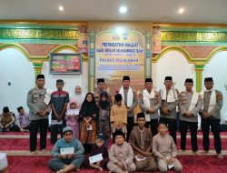 Gelar Maulid Nabi Muhammad SAW 1445 H, Kapolres Pelalawan Ajak Jamaah Masjid Baitussalamah Tauladani Akhlak Rasulullah