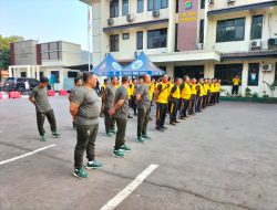 Sehatkan Jasmani Bangun Sinergitas Polsek dan Koramil 01 Tambun Olahraga Bersama
