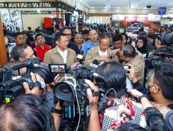 Bersama Menperin Agus Gumiwang, Ketua Umum IMI Bamsoet Buka OLX Indonesia Modification and Lifestyle Expo (IMX) 2023