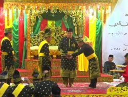 LAM Riau Anugerahkan Gelar Adat Datuk Seri Jaya Perkasa Setia Negeri Kepada Irjen Muhammad Iqbal