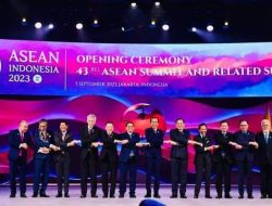 Presiden Jokowi Tegaskan Terpeliharanya Kesatuan ASEAN Pada Pembukaan KTT Ke-43 ASEAN