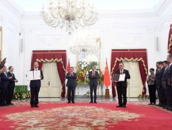 Bertemu PM Li Qiang, Presiden Jokowi Dorong Realisasi Kerja Sama Konkret Indonesia-RRT