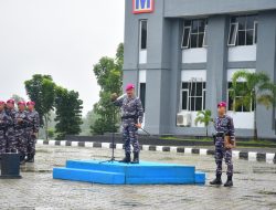 Komandan Pasmar 3 Lepas Kontingen Binsat Pasmar 3