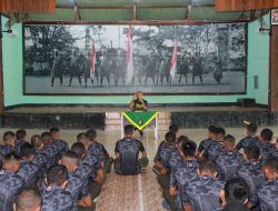 Danyonif Raider Berikan Wejangan Kepada Prajurit Raja