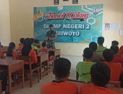 Calon Pengurus OSIS SMPN 2 Giriwoyo Dilatih PBB Dan Dibekali Wasbang Oleh TNI