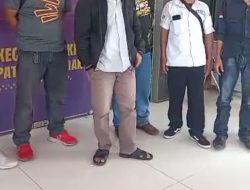 Kantor Camat Kronjo Digeruduk Puluhan Wartawan, Bupati Diminta Turun Tangan Lakukan Evaluasi