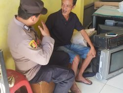 Bhabinkamtibmas Wilayah Hukum Polsek Nanggung Sambangi warga Sampaikan Himbauan Kamtibmas