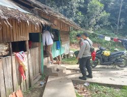 Bhabinkamtibmas Wilayah Hukum Polsek Leuwiliang Melaksanakan Sambang Tokoh Masyarakat/ Pemuda Dalam Rangka Harkamtibmas
