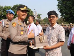 Kapolres Bogor Hadiahi Umroh Warga Yang Berhasil Gagalkan Aksi Curanmor di Citereup