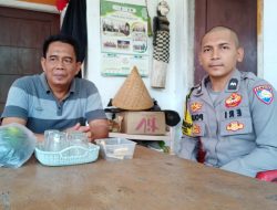 Bhabinkamtibmas Desa Jatisari Wilayah Hukum Polsek Cileungsi Melaksanakan Sambang Ke Warga Dan Menerima Informasi Dari Warga Terkait Kamtibmas Dan Ajak Cegah TPPO