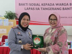 Berbagi Kasih Melalui Baksos DWP Baranahan Kemhan RI Bersama Lapas Kelas IIA Tangerang