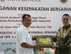 DITJEN HUBDAT-SIDO MUNCUL TEKEN MOU DEMI TINGKATKAN FASILITAS UMUM DI TERMINAL TIPE A LEUWIPANJANG