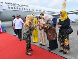 Pangkoarmada III Bersama Forkopimda Papua Barat Daya Sambut Kunjungan Ibu Wakil Presiden RI