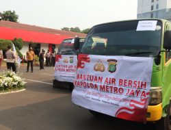 Kapolda Metro Jaya Bersama Forkopimda Tangerang Kota gelar Coffee Morning dan Berikan Bantuan Air Bersih