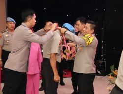 Wisuda Purna Wira Polri dan PNS TA. 2023, Kapolda Metro Jaya: Jangan Pernah Merasa Tidak Berguna