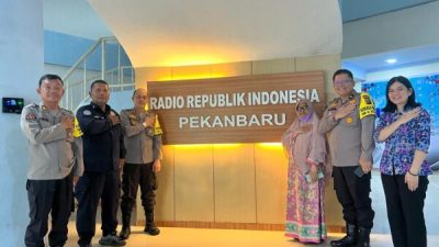 Wujudkan Pemilu Damai 2024, Team OMB Humas Polda Riau Gandeng RRI Pekanbaru