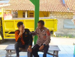 Laksanakan Giat Sambang Warga Dalam Rangka Meningkatkan Situasi Kamtibmas  Bhabinkamtibmas Wilayah Hukum Polsek Ciomas Polres Bogor Silahturahmi Warga Binaan Beri Pesan Kamtibmas