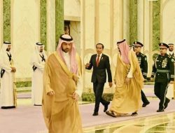 Presiden Jokowi Bertemu dengan PM Arab Saudi di Istana Al-Yamamah