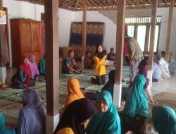 Peduli Kesehatan Warga, Babinsa Ronggojati Dampingi Posyandu Lansia