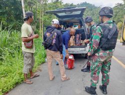 Ciptakan Stabilitas Keamanan Satgas Yonif 122/TS Pos Sawiyatami Gelar Pemeriksaan di Jalan Lintas Trans Papua