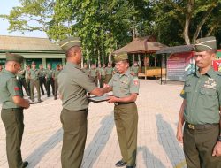 Dandim 1002/HST Terima Kopr Raport Masa Persiapan Pensiun Dan Wisuda Purna Tugas