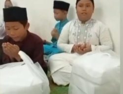 Jumat Berkah, Penggiat Sosial Ferdy Sembiring Salurkan Nasi Kotak Kepada Kaum Dhuafa