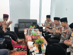 Silaturahmi Dengan Kaops NCS Polri, UAS Serukan Masyarakat Jaga Ketertiban Jelang Pemilu