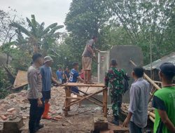 Tembok  Rumah Warga  Runtuh Saat Hujan Deras, Polsek Rumpin  dan Instansi Terkait Lakukan Penanganan