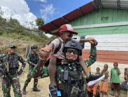 Ksatria Tri Dharma Datang, Sony Bahagia Tertawa Riang
