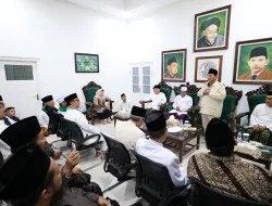 Kunjungi Tebuireng, Prabowo: Peran Kiai, Ulama, Santri Sangat Vital untuk Kemerdekaan Indonesia