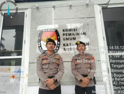 Sat Samapta Dan Polsek Jajaran Bersinergi Giat Operasi Mantab Brata Jelang Pemilu 2024, Jaga Kondusifitas, Pengecekan Serta Pengamanan Luar  Dan Dalam Kantor KPU Kabupaten Bogor 1X24