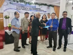 Ketua PW PGLII Jawa Barat Pdt Benyamin Lumondo,STh melantik pengurus PGLII kota Bogor Periode 2023 – 2027