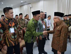 Jaga Netralitas Aparatur Negara, Wapres Minta Bawaslu Perketat Pengawasan dan Tidak Segan Proses Aduan