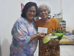 HUT ke 4 anekafakta.com dan Bulan Bakti HUT PPWI ke 16, Santuni Janda Sekitar Lingkungan