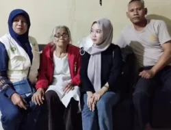 Polsek Cibungbulang Polres Bogor Bersama Dinas Sosial Melakukan Tindakan Kemanusiaan Dengan Membantu Pelayanan Pengurusan Orang Hilang dan Orang Terlantar Kembali Kepada Pihak Keluarga