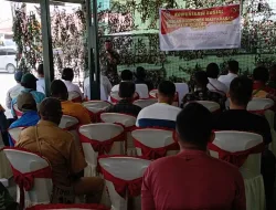 Wujud Kemanunggalan TNI dan Rakyat, Koramil 03/Kuala Kencana Gelar Komsos dengan Komponen Masyarakat