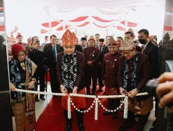 Pj Gubernur Agus Fatoni Resmikan Mall Pelayanan Publik Kabupaten Muara Enim