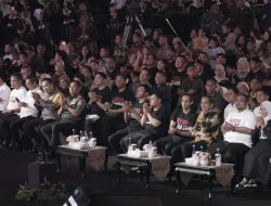 Panglima TNI Dampingi Presiden RI Menghadiri Puncak Peringatan HUT Ke-78 PGRI dan Hari Guru Nasional 2023