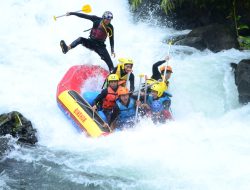 KaRutan Krui Ajak Pegawai Refreshing