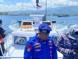 Danlantamal IX Kerahkan Personelnya Bersama Tim SAR dan Polairud,  Lakukan Pencarian Nelayan di Perairan Nusalaut