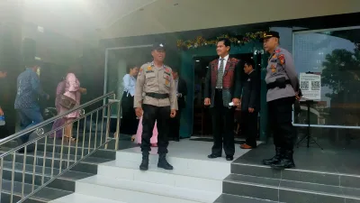 Satgas Preemtif dan Preventif Ops Lilin – LK 2023, Melaksanakan Patroli Dialogis, Sosialisasi dan Pengamanan di Beberapa Gereja