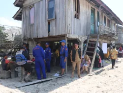 Personil Polres Dumai Tempuh Medan Ekstrem Mengamankan Kampanye Pemilu 2024 di Senepis