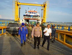 Kapolres Dumai Tinjau Pos Pengamanan dan Pelayanan Operasi Lilin Lancang Kuning 2023