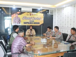 Program  Giat Jumat Curhat Polres Bogor Memberikan Ruang Curhatan Kepada Masyarakat Kabupaten Bogor Yang Memiliki Keluhan Dan Permasalahan